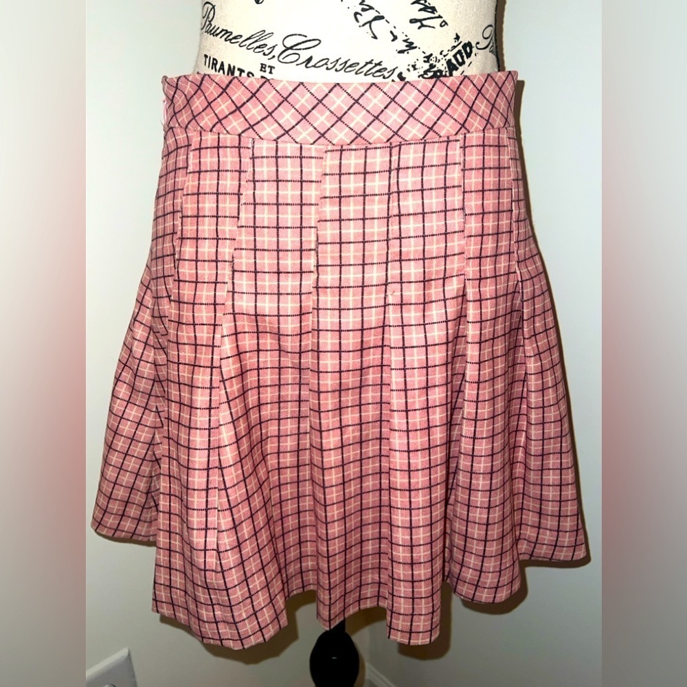 Love & Piece Junior's Pink Pleated Shirt, Small